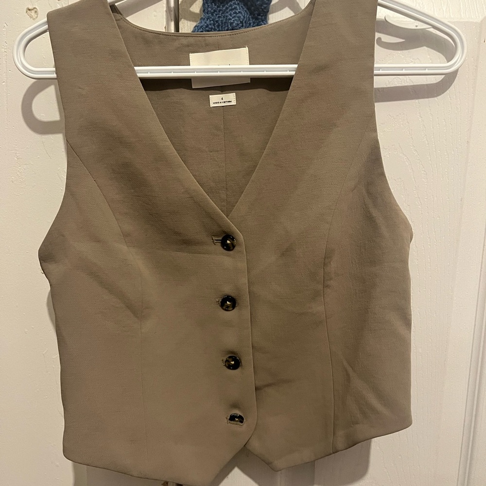 Wilfred Beige Button-Up Vest